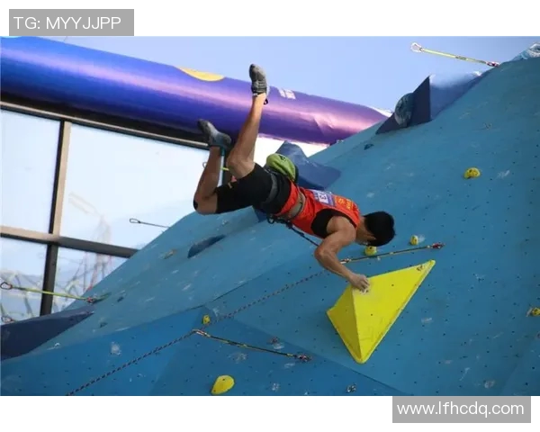 重庆攀岩队创历史新高攀岩耐力排名引发广泛关注与热议